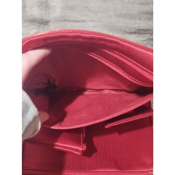 YSL Parfums Yves Saint Laurent Red Satin Double Zip Travel Cosmetic Makeup Bag - Picture 7 of 8